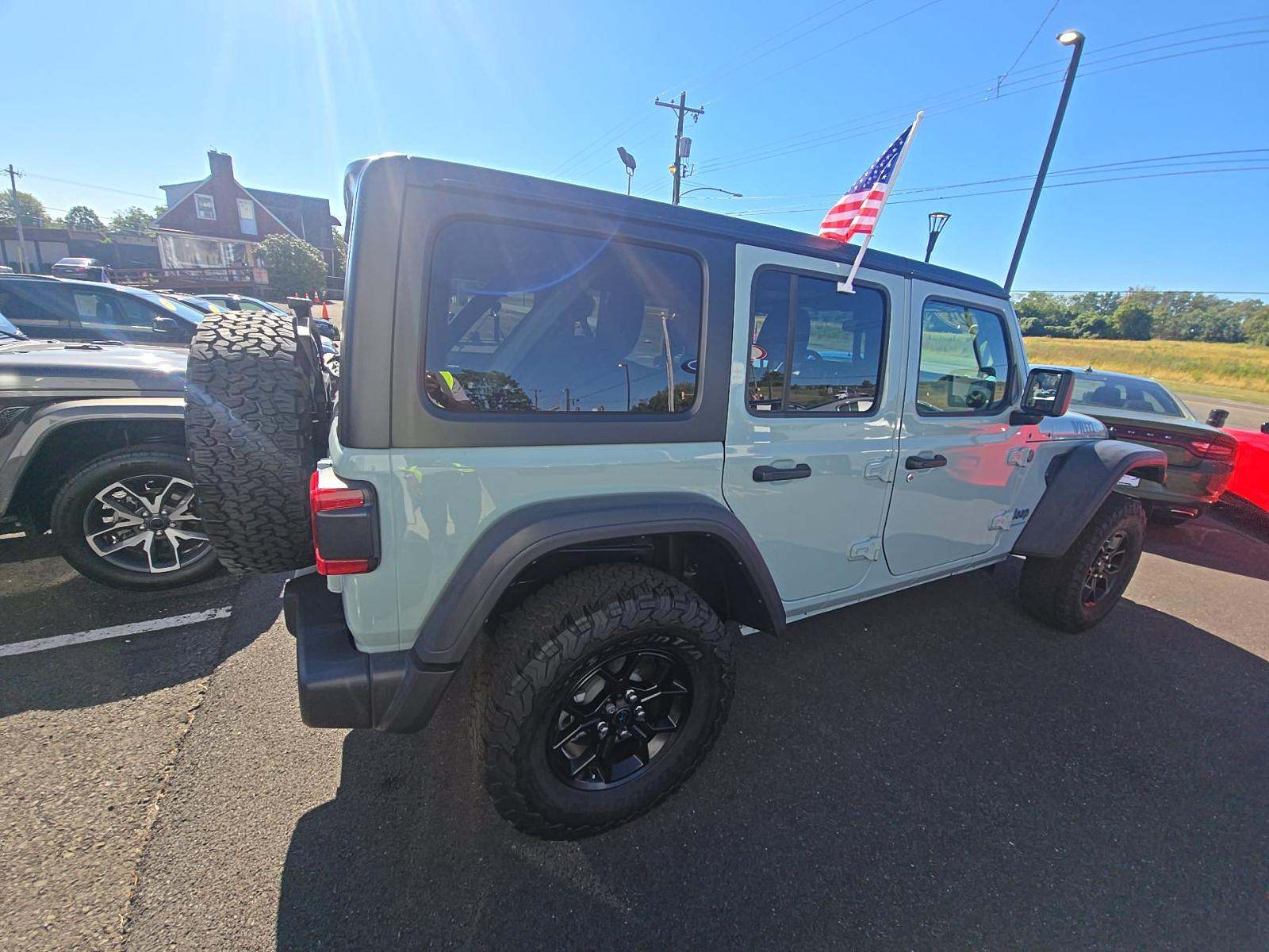 2024 Jeep Wrangler 4xe Willys AWD