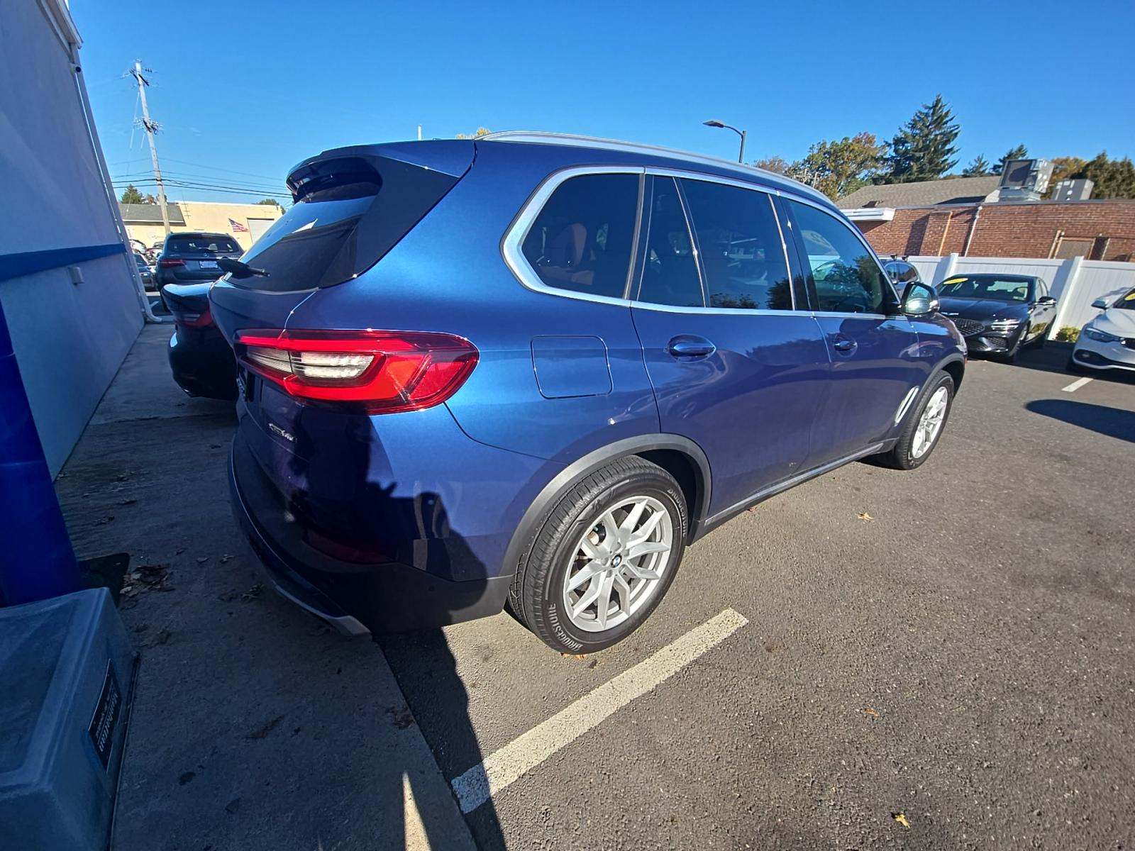 2022 BMW X5 xDrive40i AWD