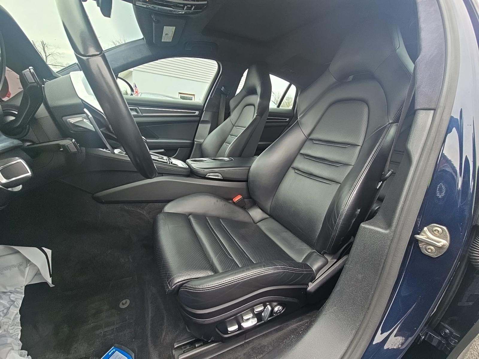 2019 Porsche Panamera GTS AWD