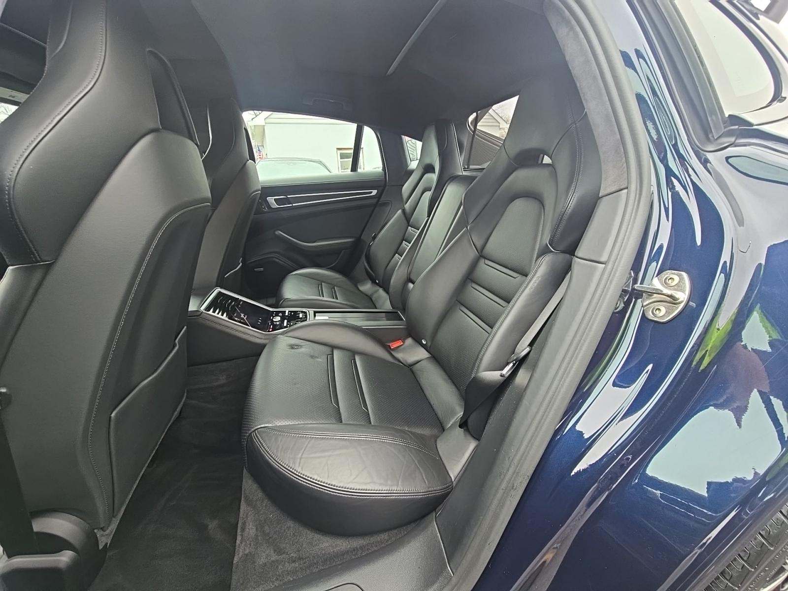 2019 Porsche Panamera GTS AWD