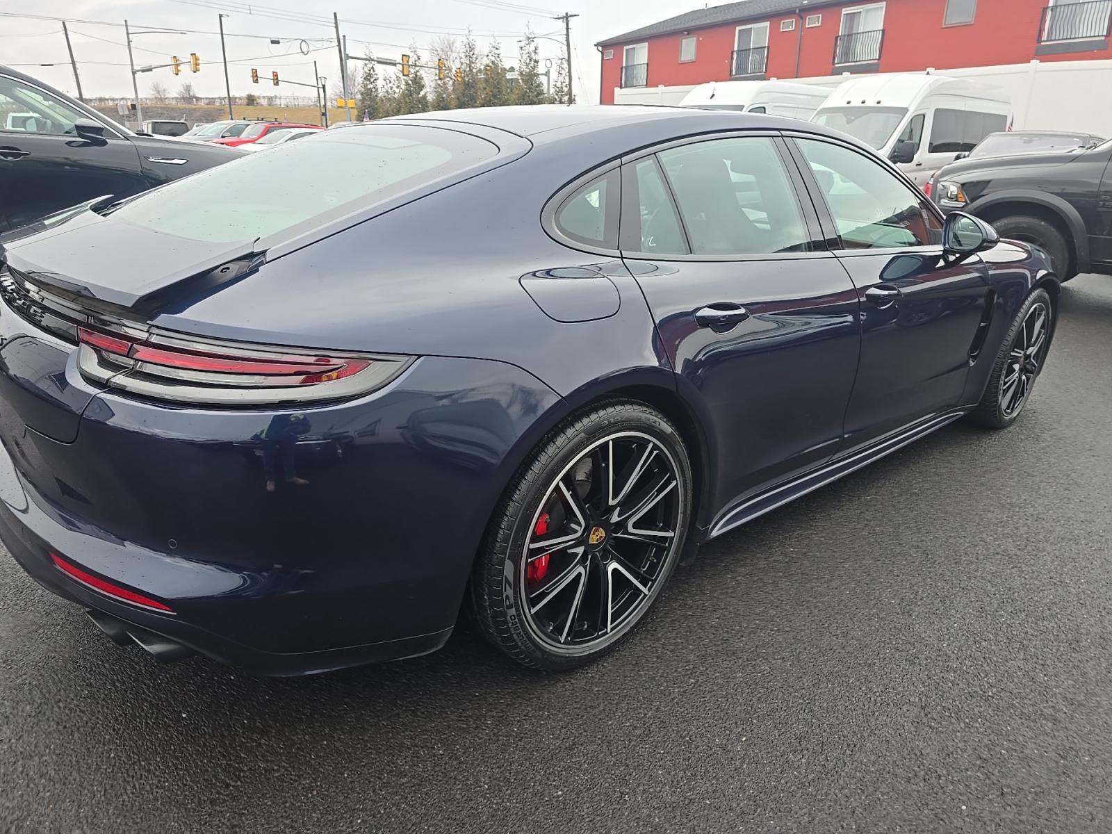 2019 Porsche Panamera GTS AWD