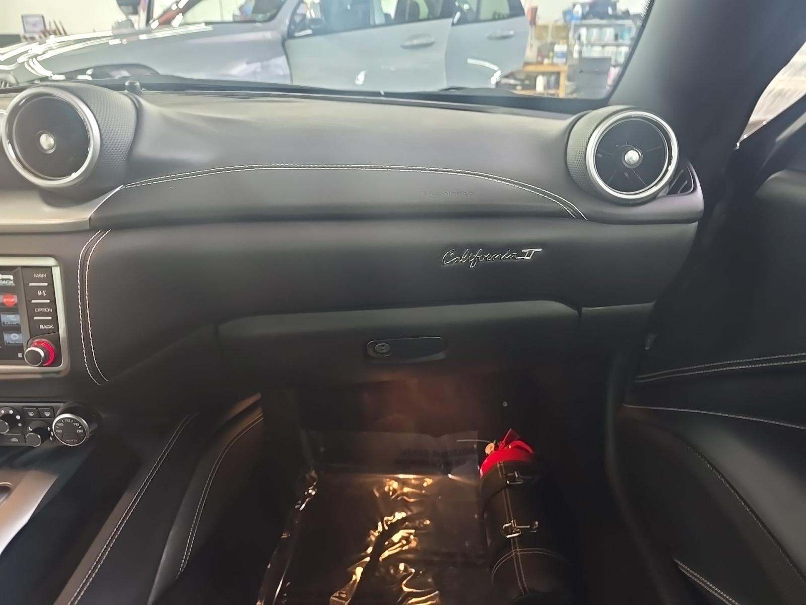 2016 Ferrari California T RWD