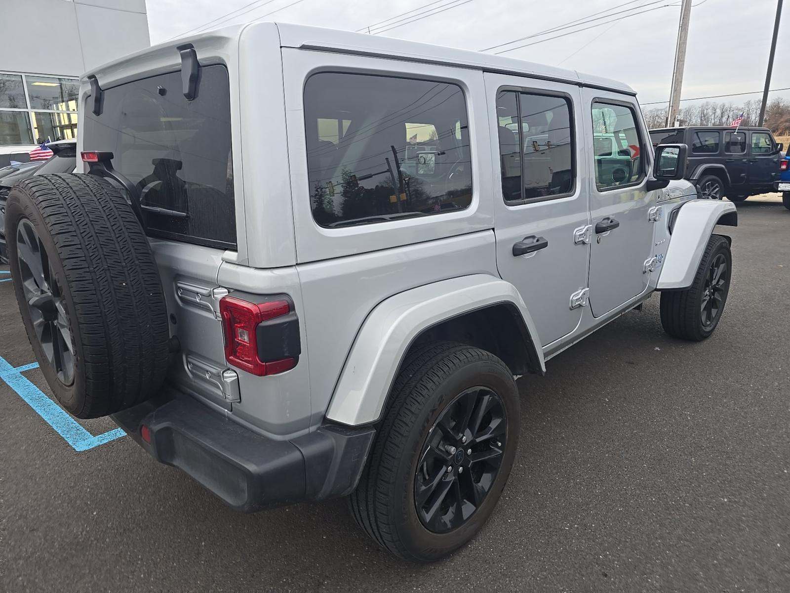 2024 Jeep Wrangler 4xe Sahara AWD