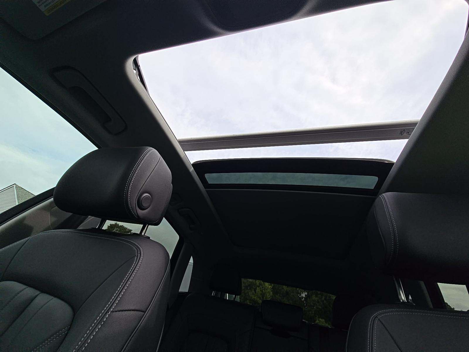 2023 Audi Q5 S line Premium Plus AWD