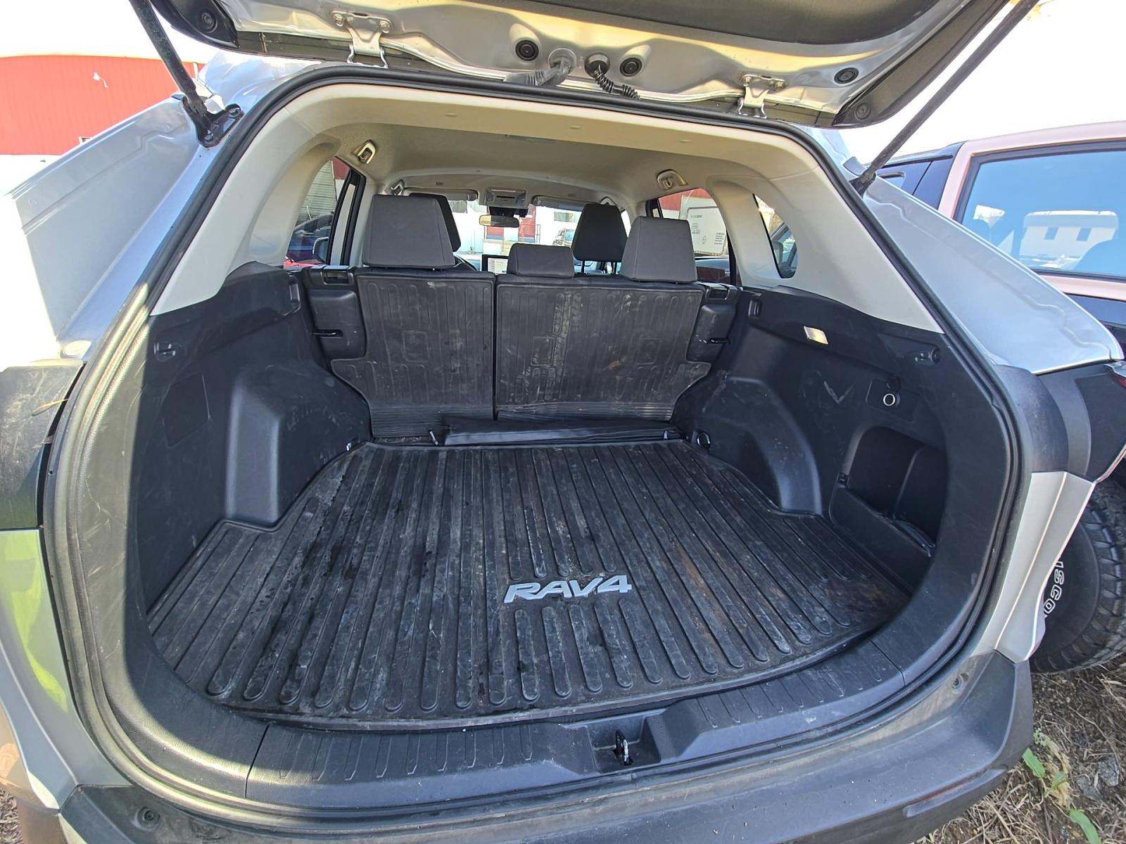 2023 Toyota RAV4 XLE AWD