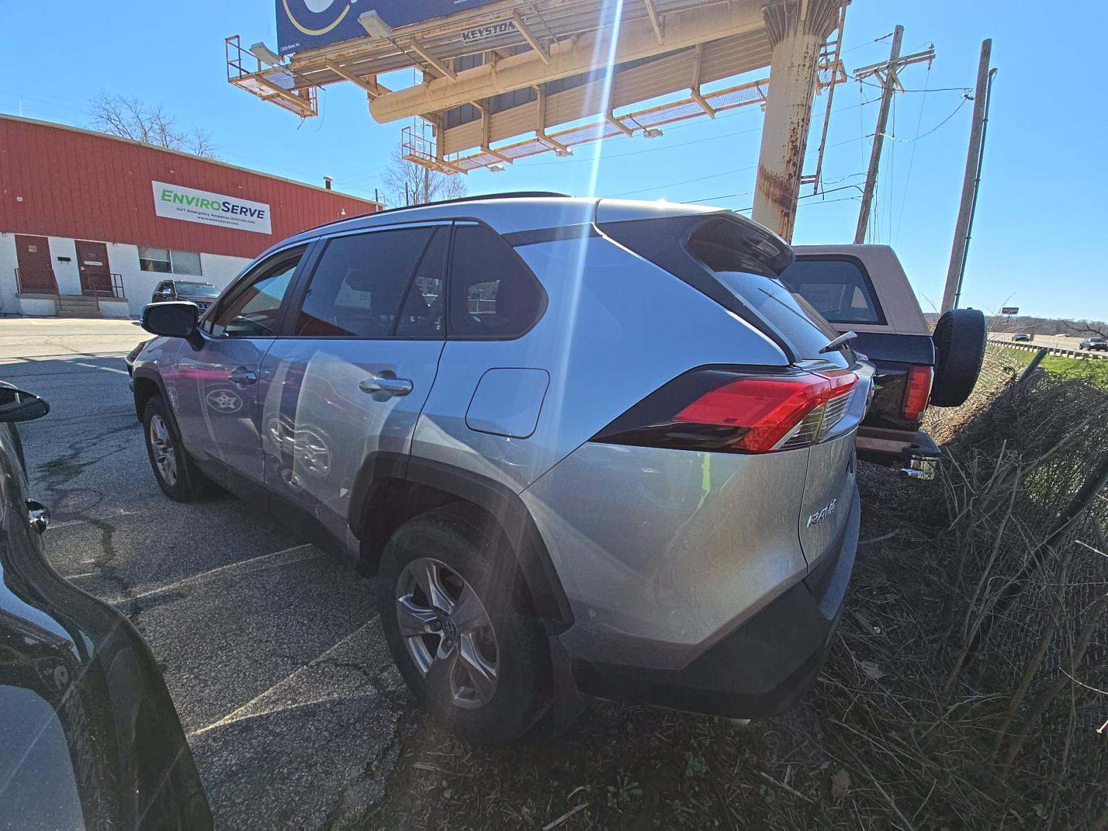 2023 Toyota RAV4 XLE AWD