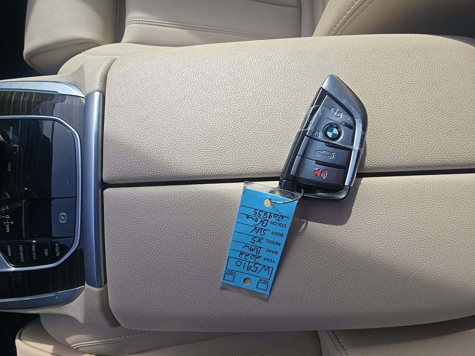 2022 BMW X5 xDrive40i AWD