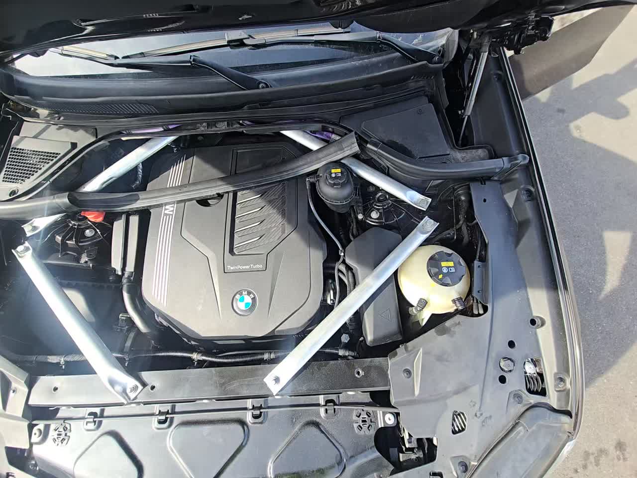 2022 BMW X5 xDrive40i AWD