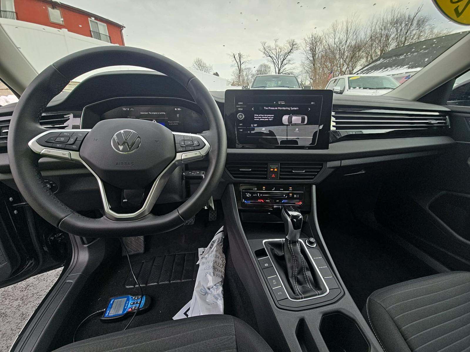 2025 Volkswagen Jetta 1.5T S FWD