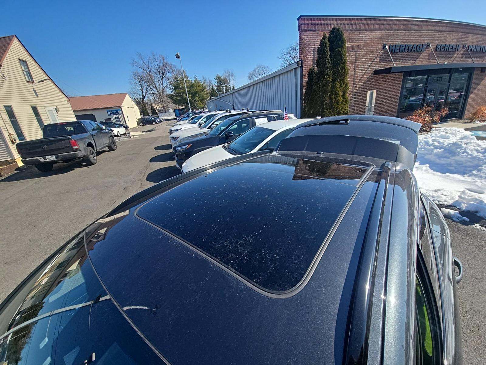 2023 Porsche Macan T AWD