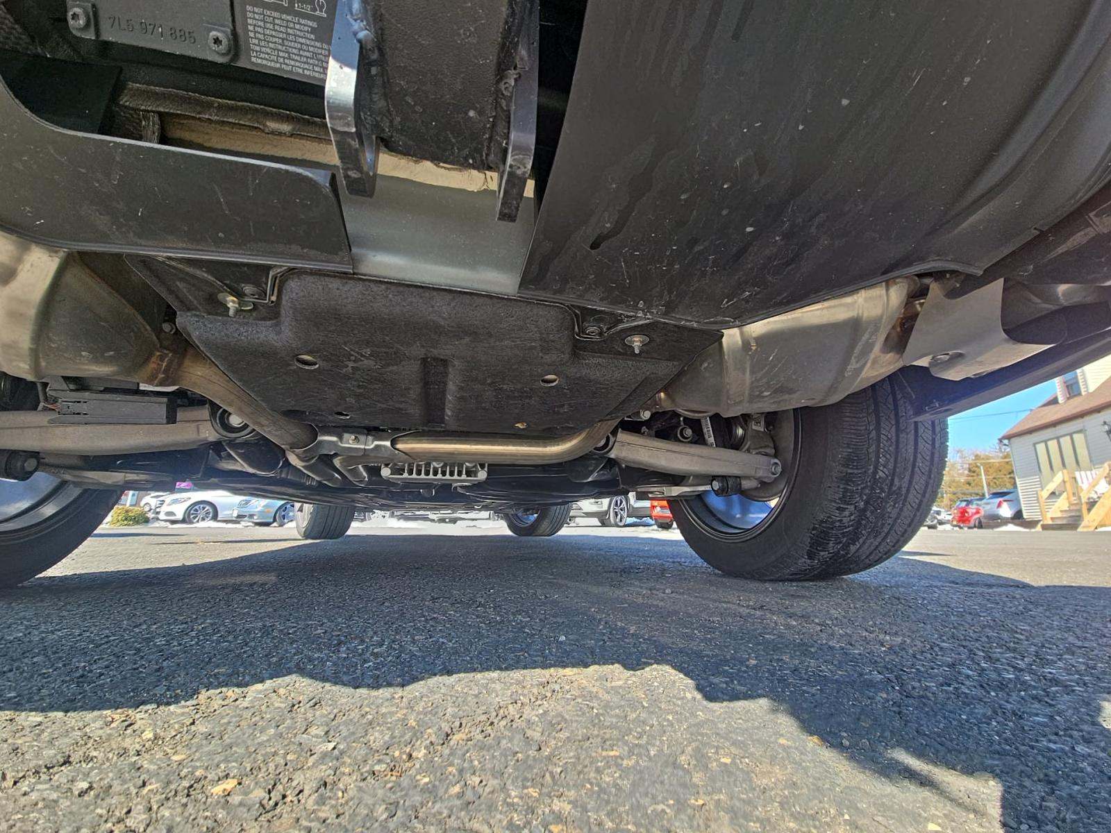 2023 Porsche Macan T AWD