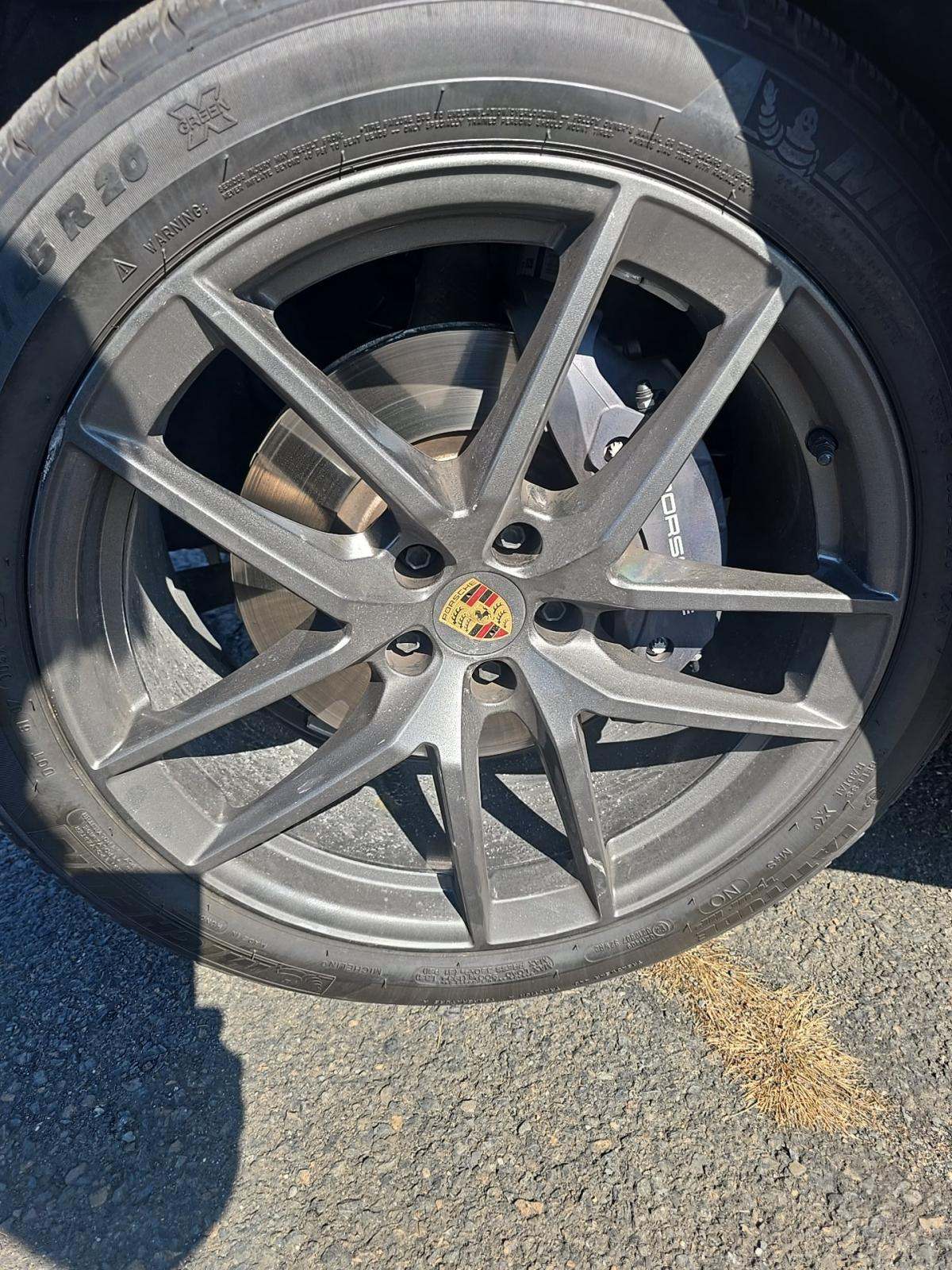 2023 Porsche Macan T AWD