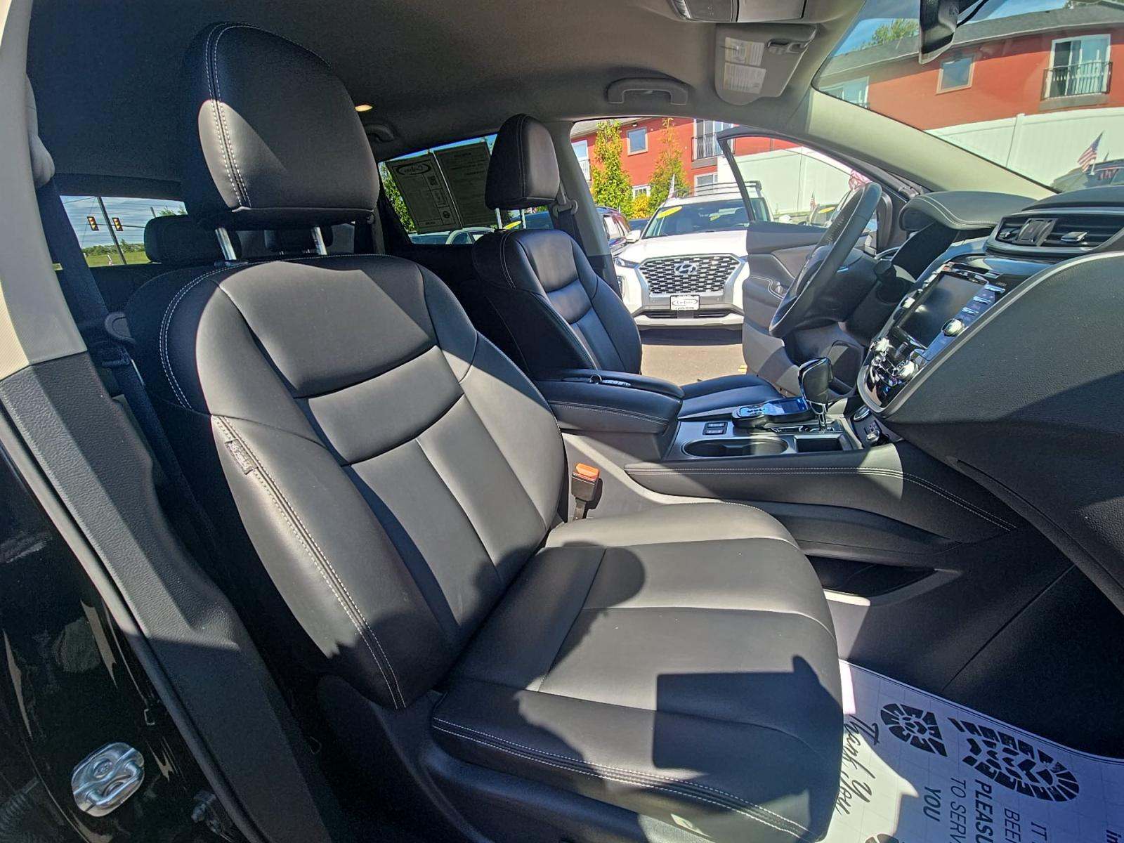 2023 Nissan Murano SV AWD