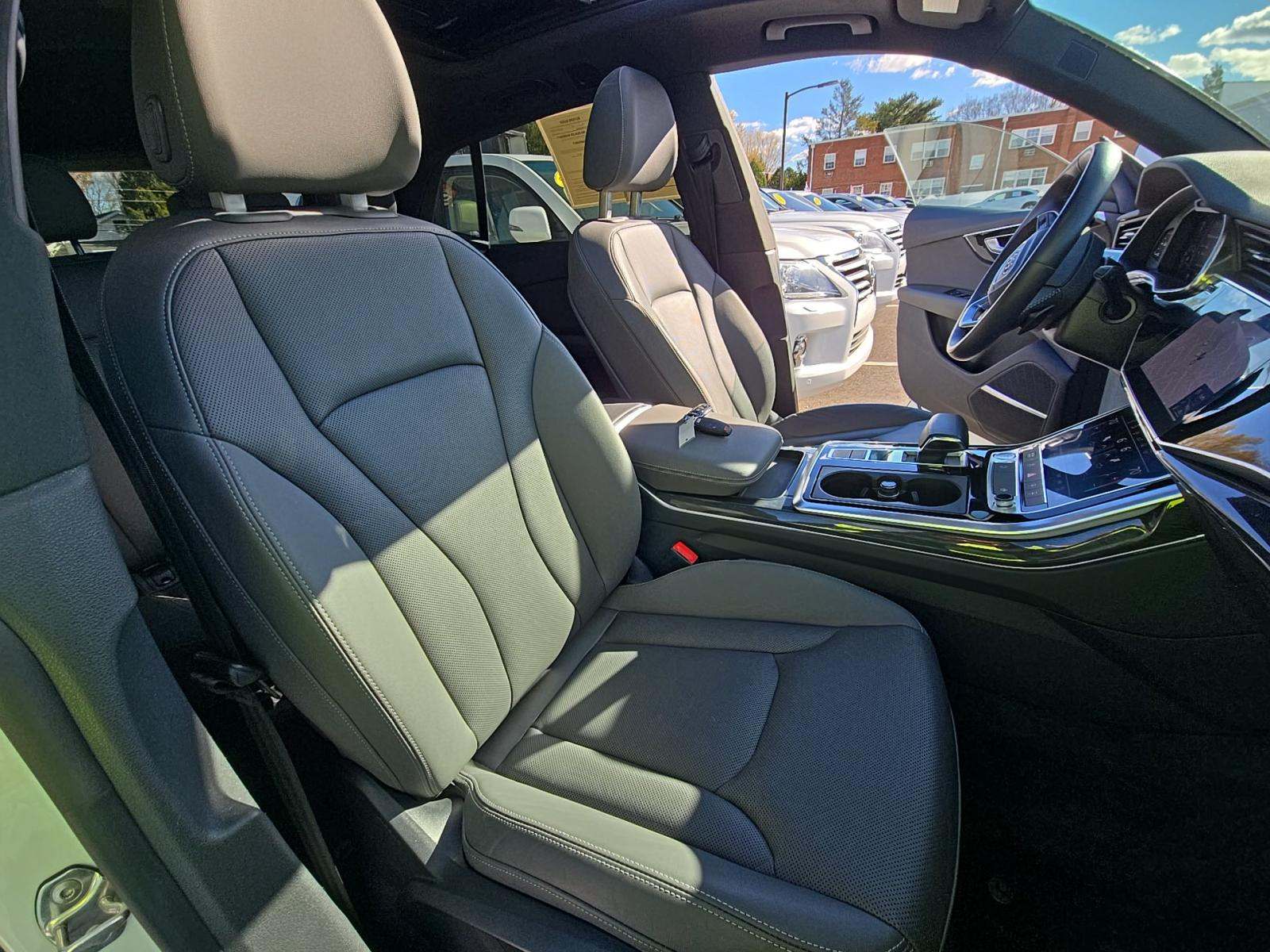 2019 Audi Q8 Premium Plus AWD