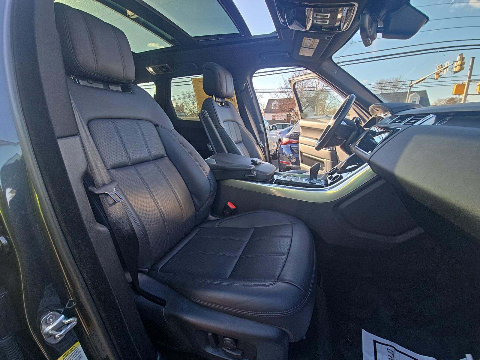 2020 Land Rover Range Rover Sport HSE AWD