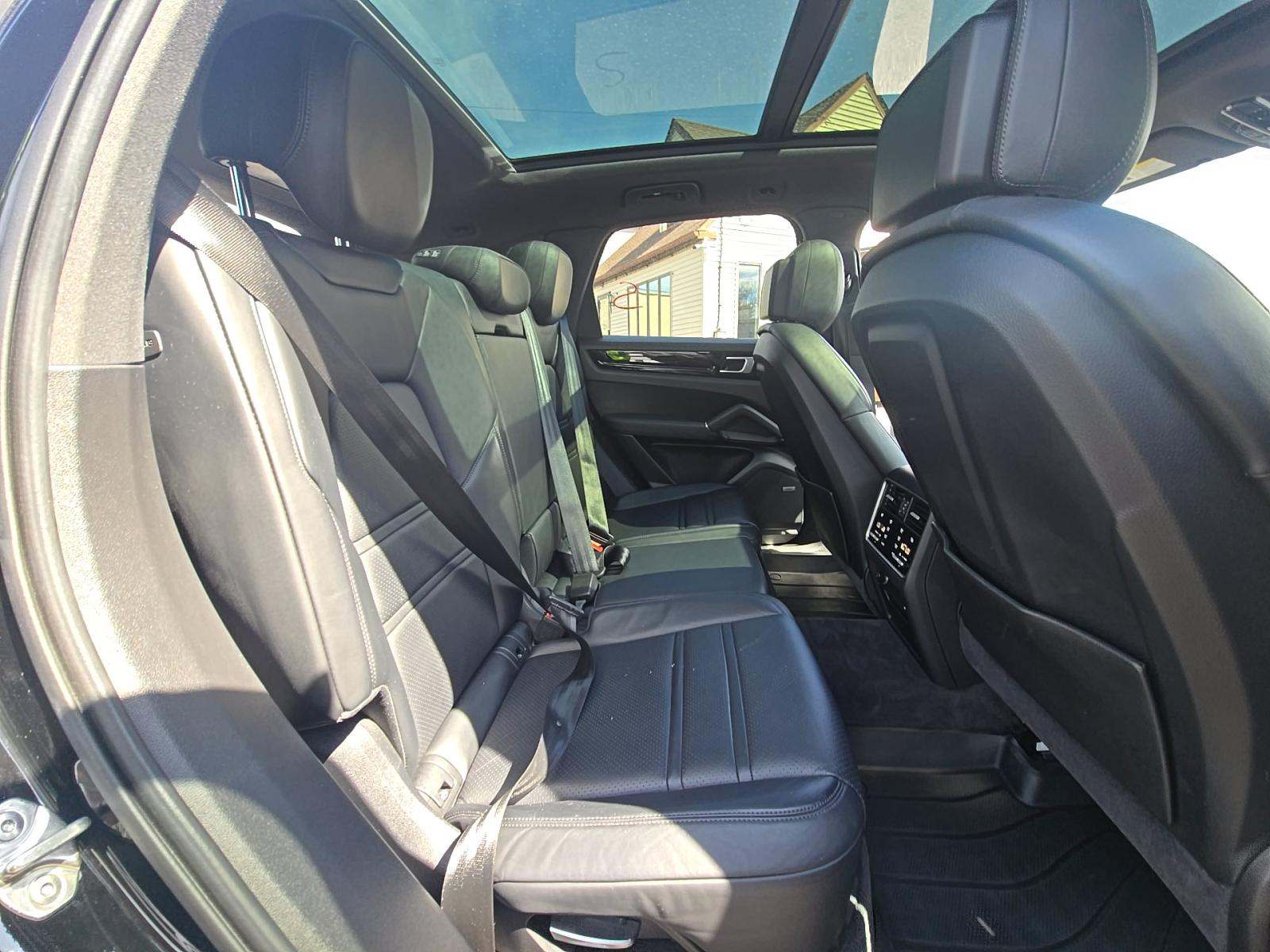 2021 Porsche Cayenne Base AWD