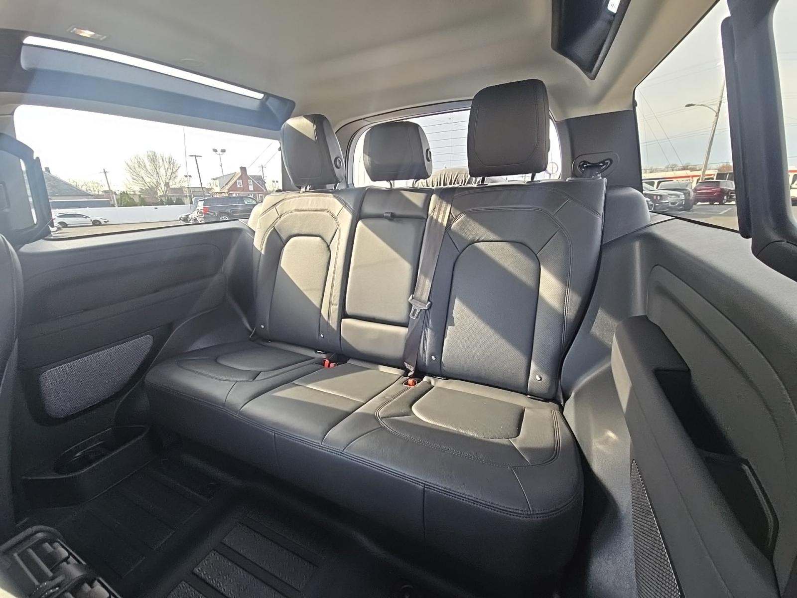 2023 Land Rover Defender 90 S AWD