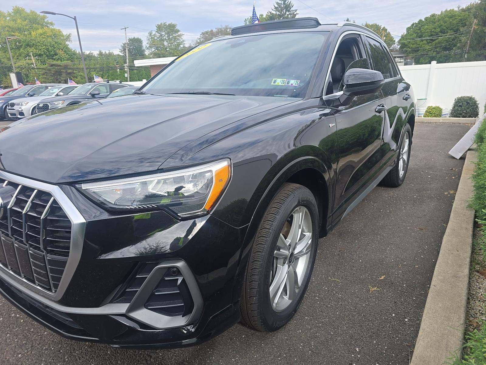 2022 Audi Q3 2.0T S line Premium AWD