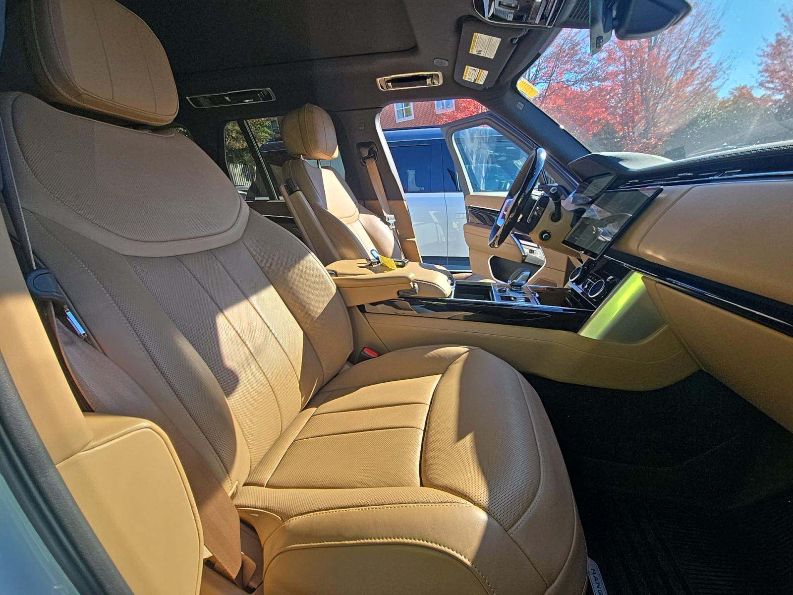 2023 Land Rover Range Rover SE AWD