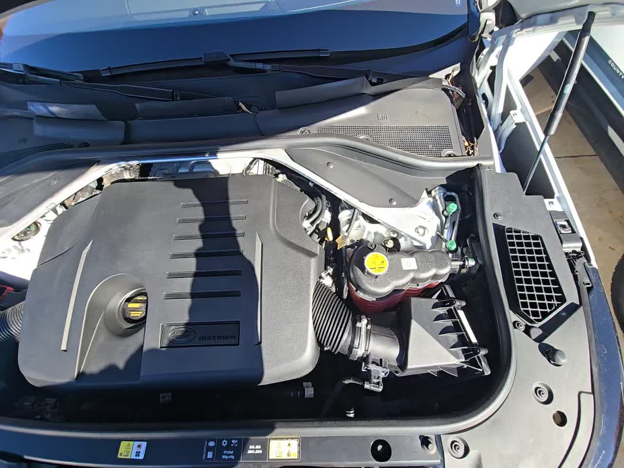 2023 Land Rover Range Rover SE AWD