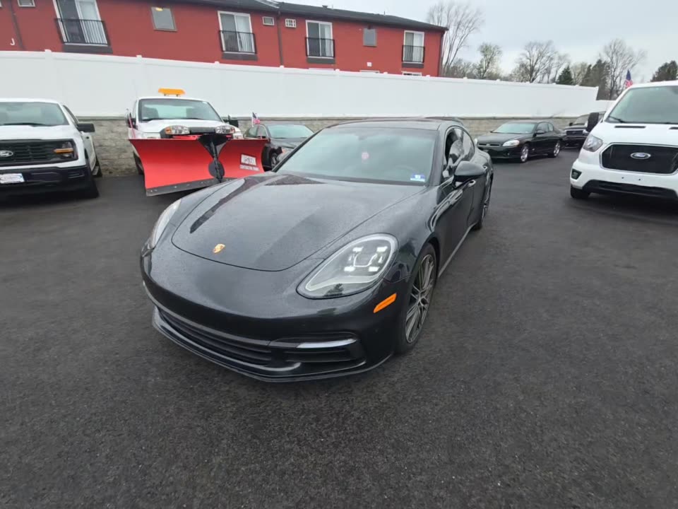 2018 Porsche Panamera Base RWD