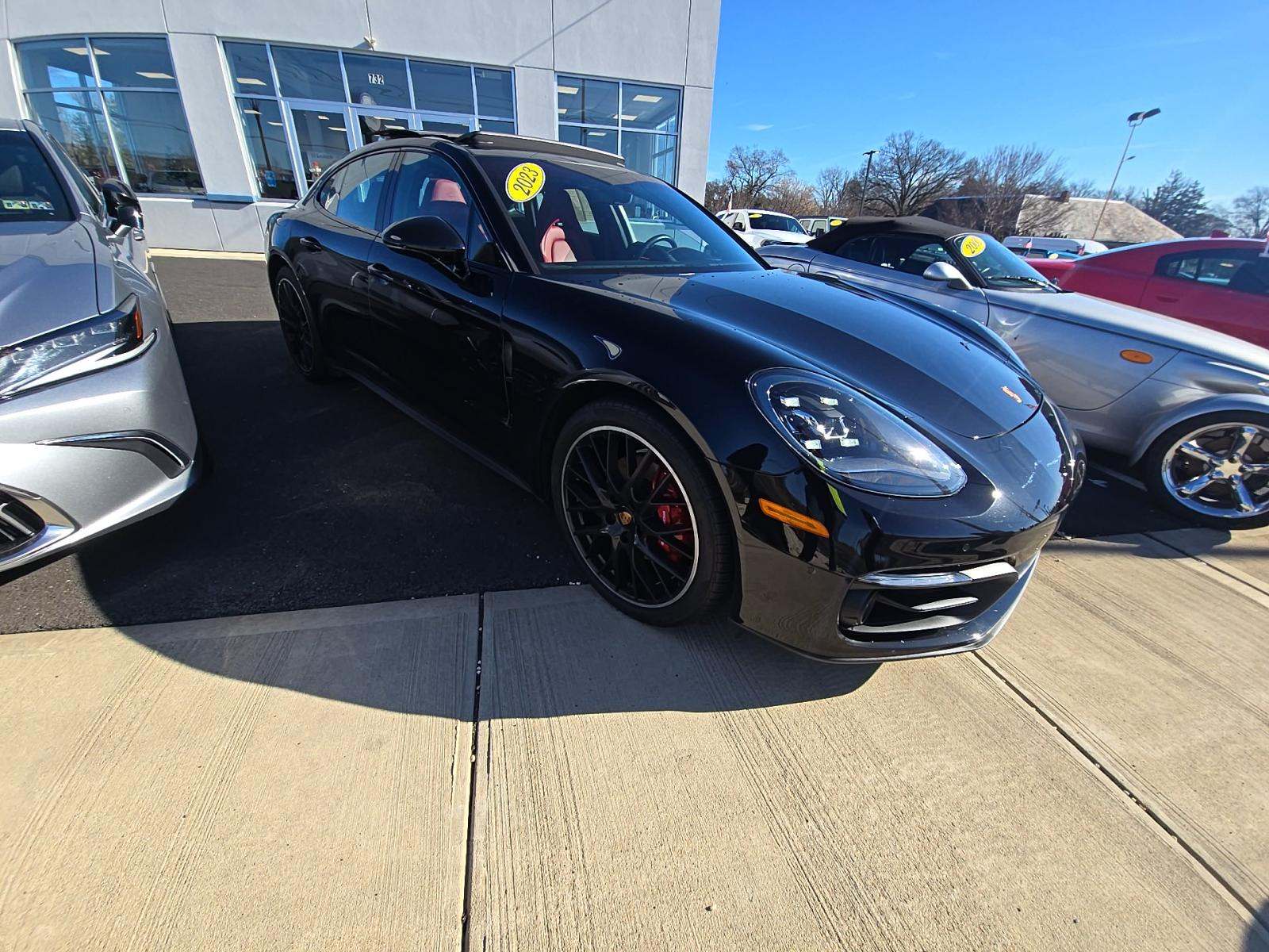 2023 Porsche Panamera 4 Platinum Edition AWD