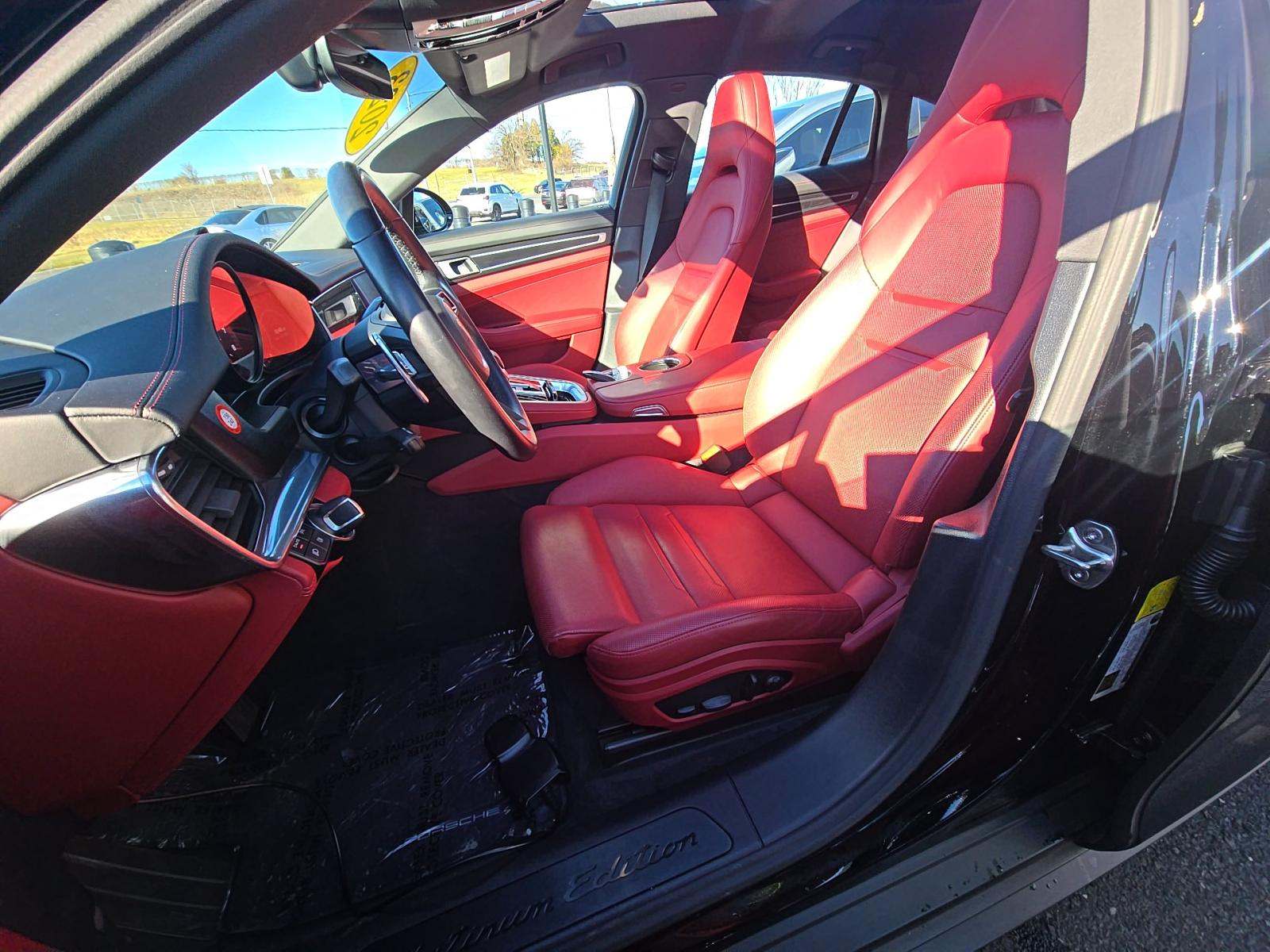 2023 Porsche Panamera 4 Platinum Edition AWD