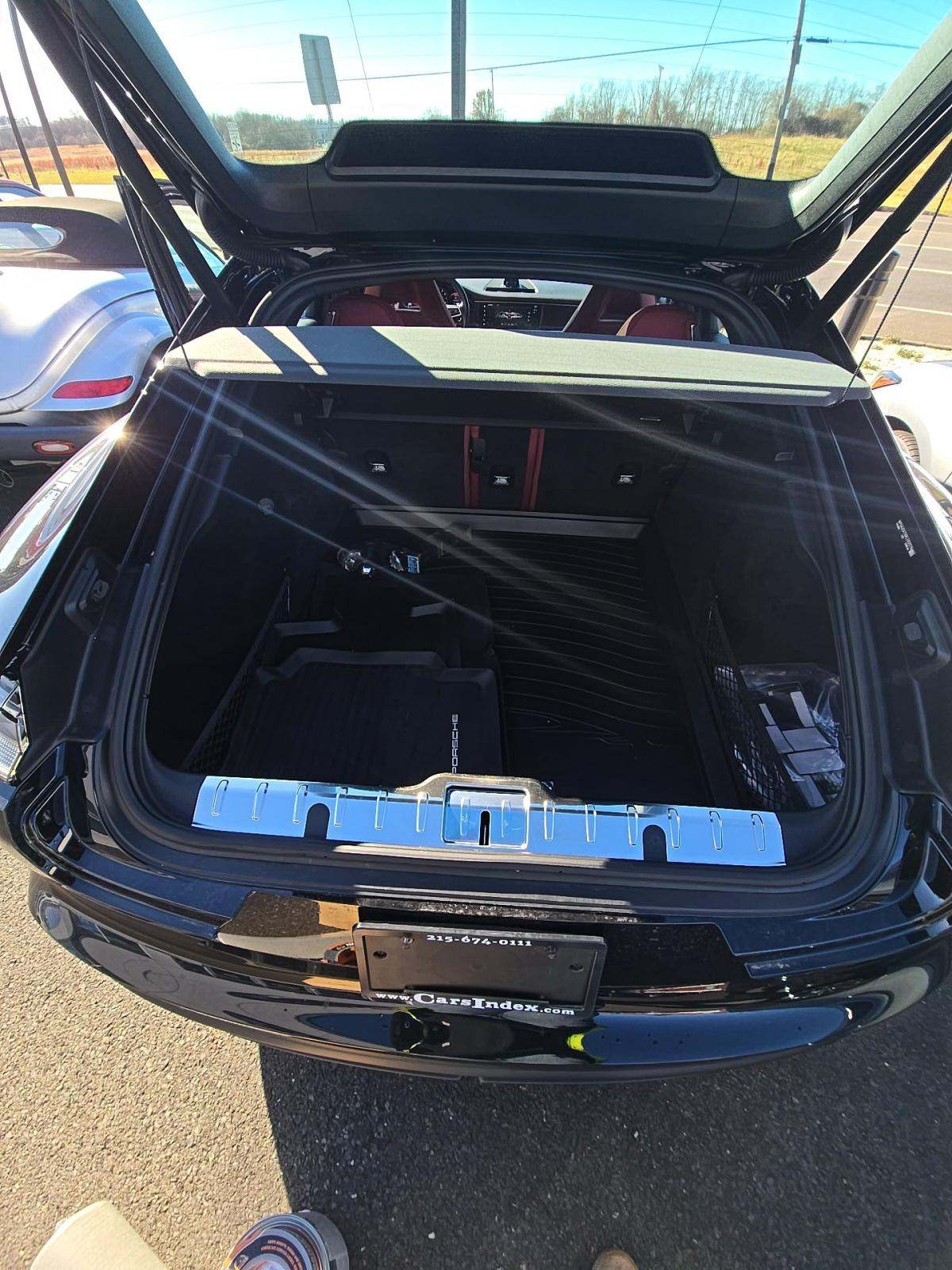 2023 Porsche Panamera 4 Platinum Edition AWD