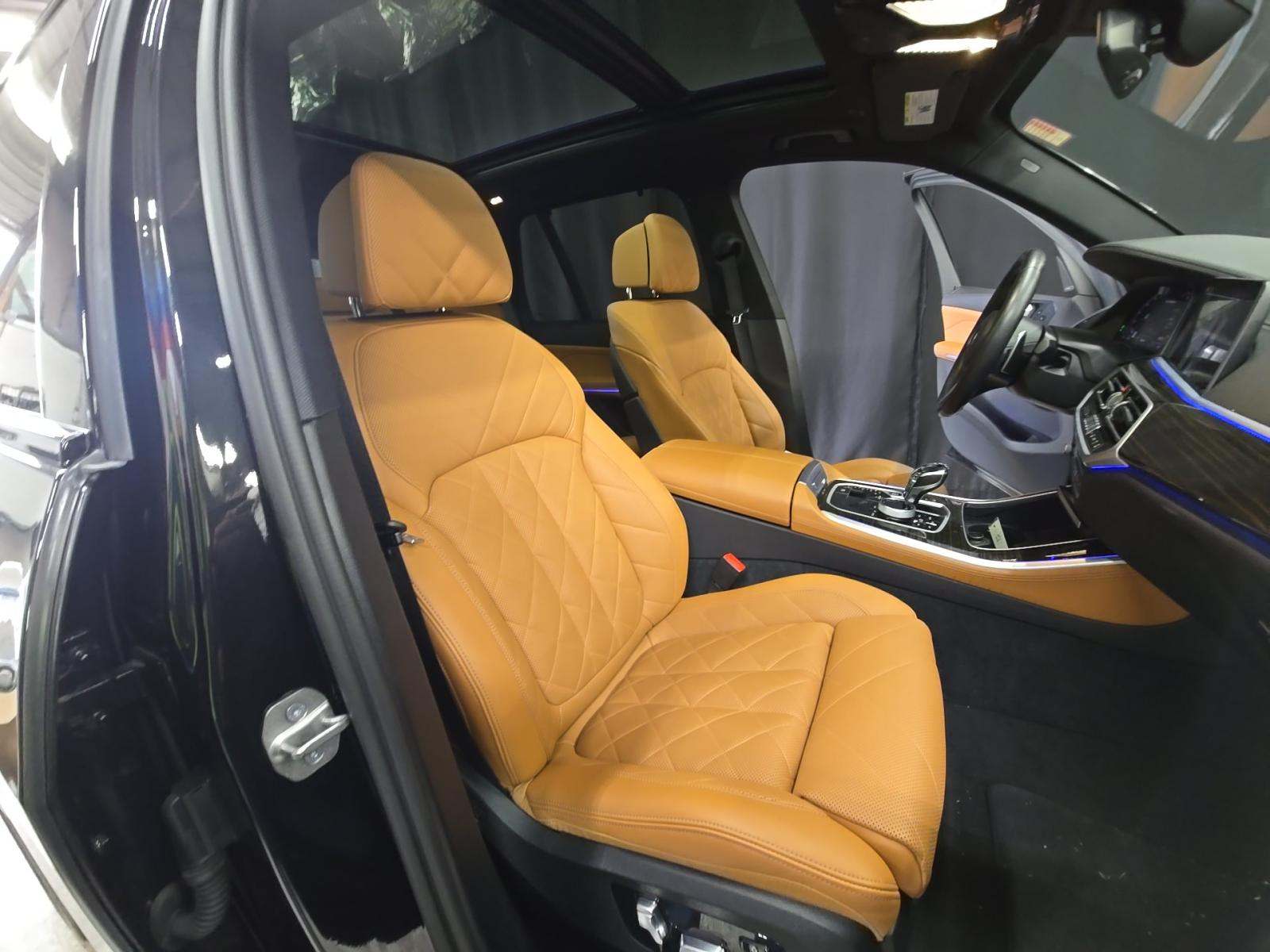 2023 BMW X5 M50i AWD