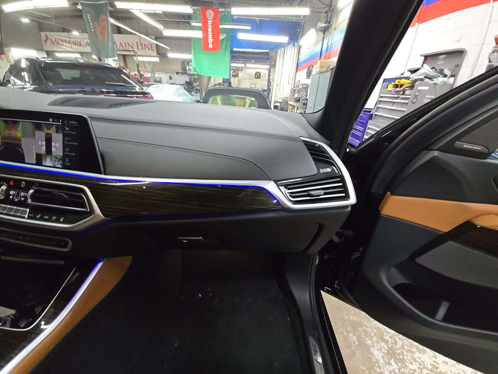 2023 BMW X5 M50i AWD