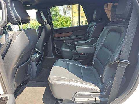 2023 Lincoln Navigator Standard AWD