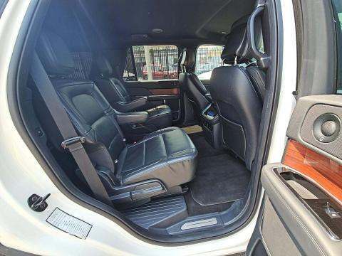 2023 Lincoln Navigator Standard AWD