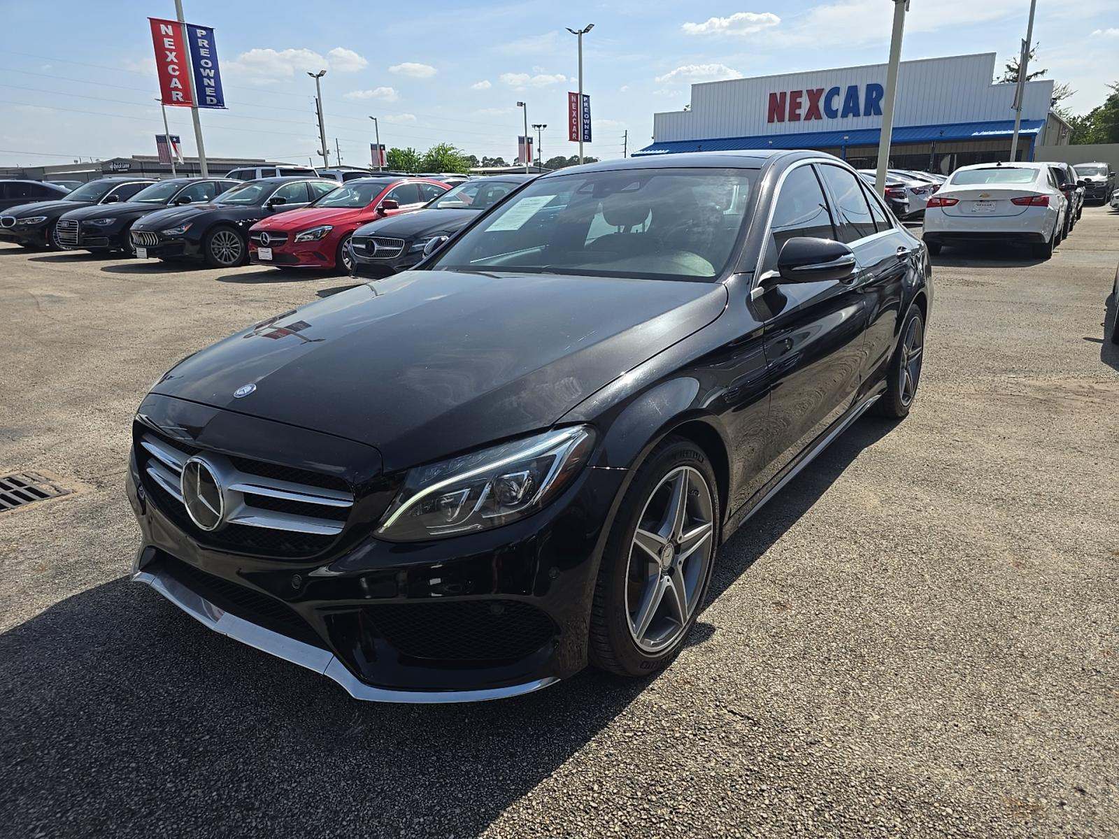 2015 Mercedes-Benz C 400 4MATIC Sedan