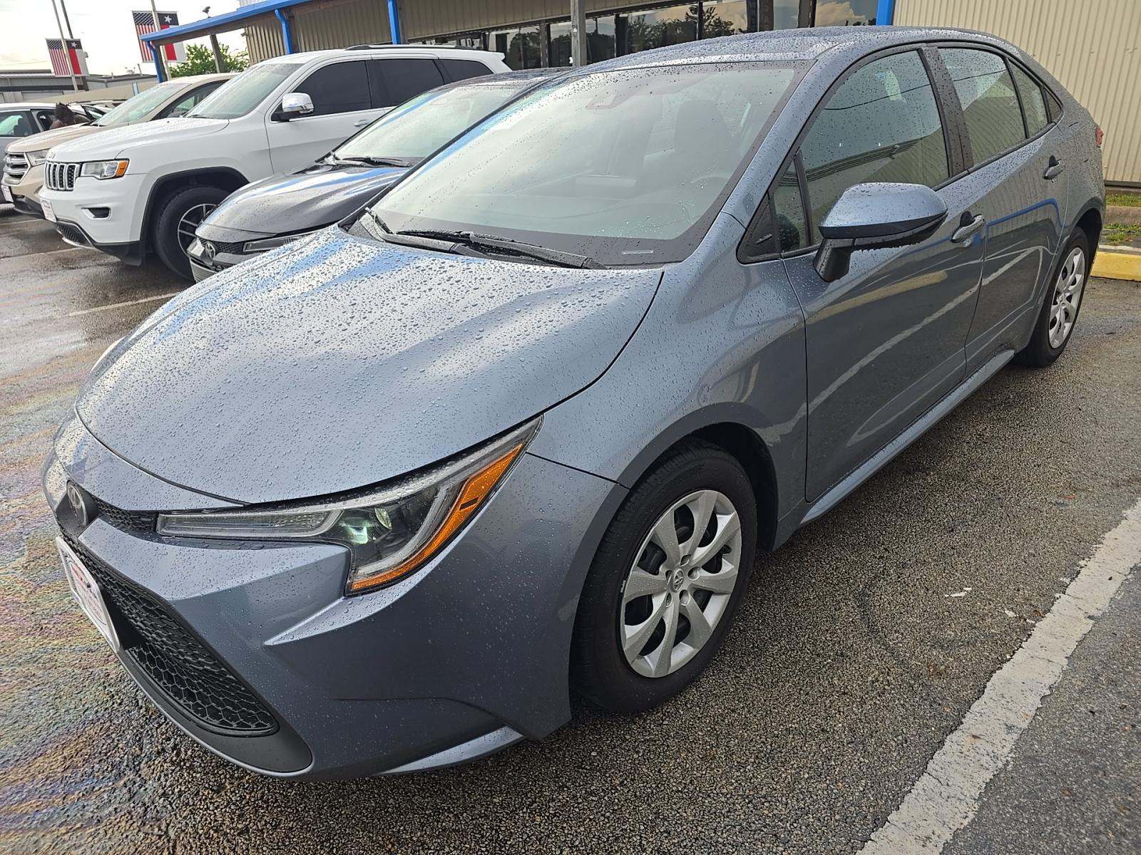 2022 Toyota Corolla LE FWD