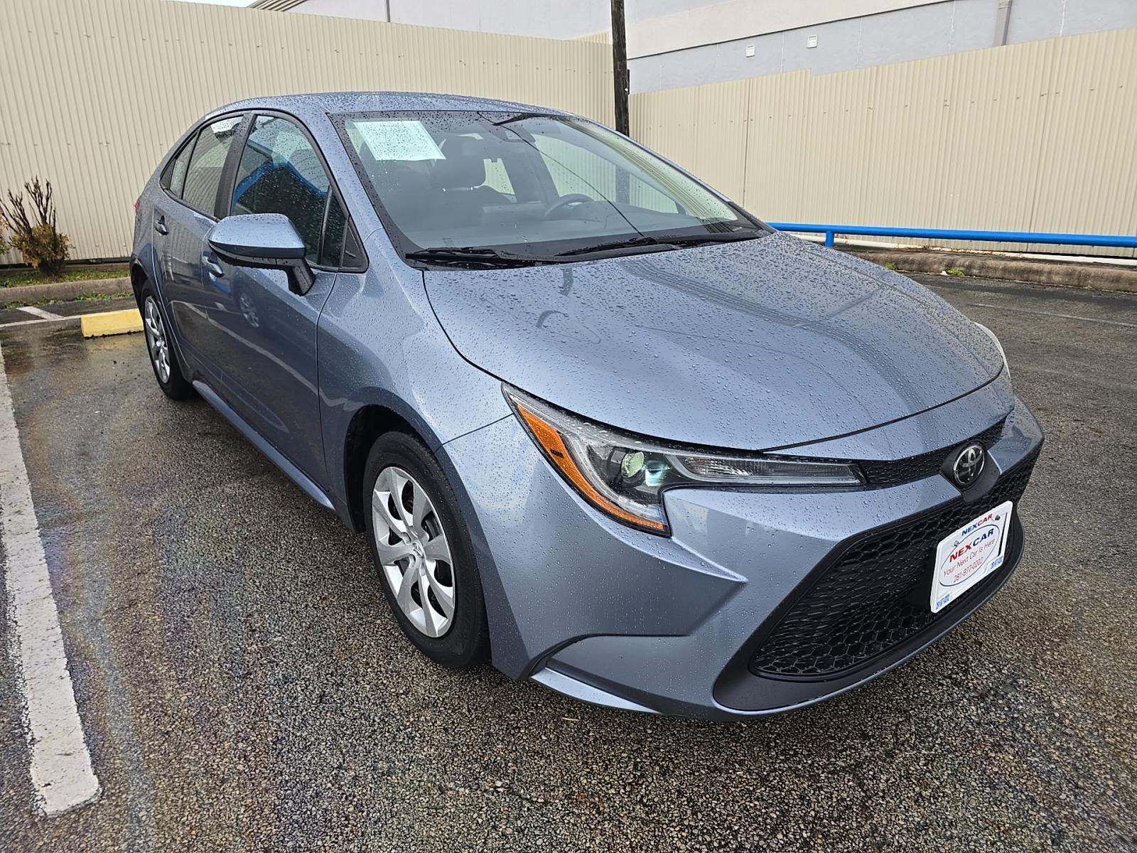 2022 Toyota Corolla LE FWD