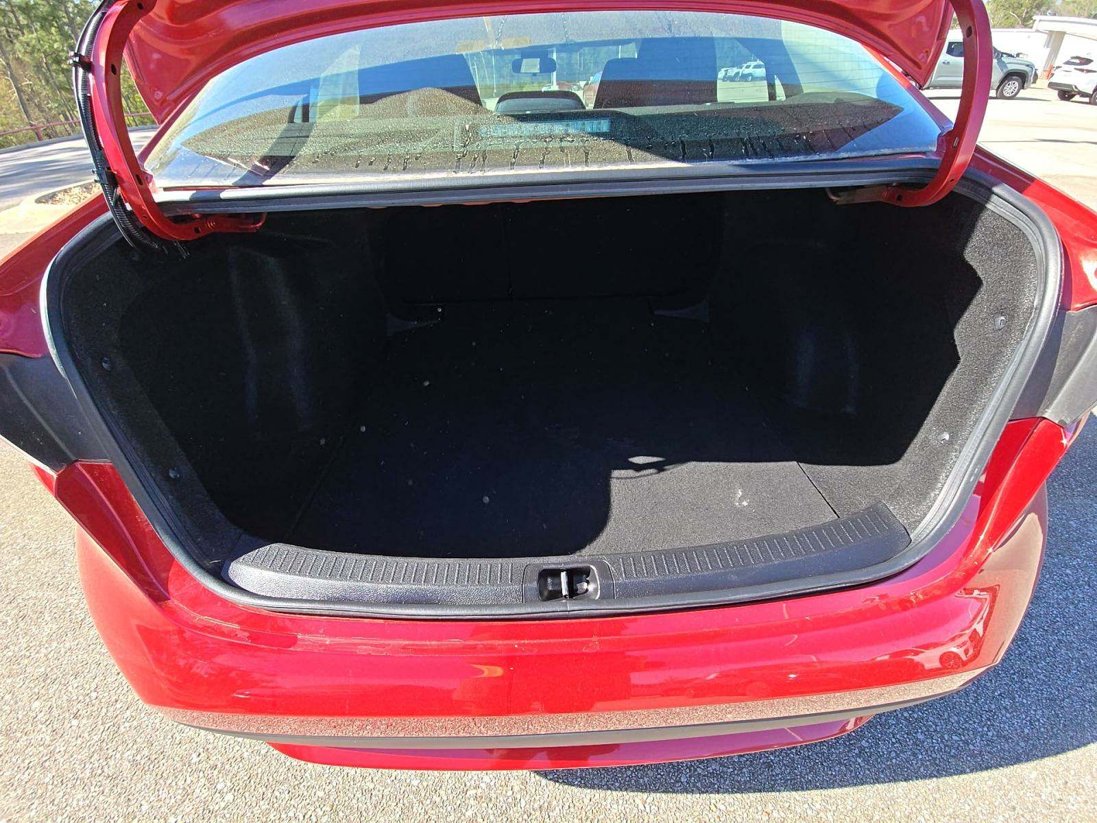 2021 Toyota Corolla LE FWD