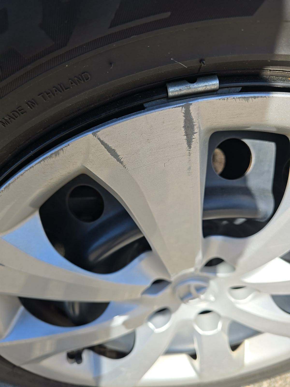 2021 Toyota Corolla LE FWD