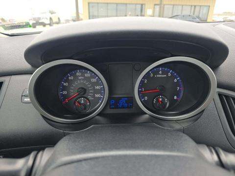 HYUNDAI 3.8 TRACK - 9