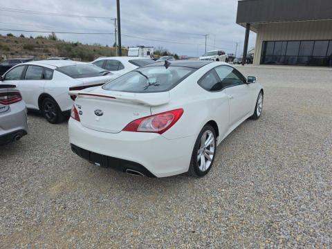 HYUNDAI 3.8 TRACK - 3