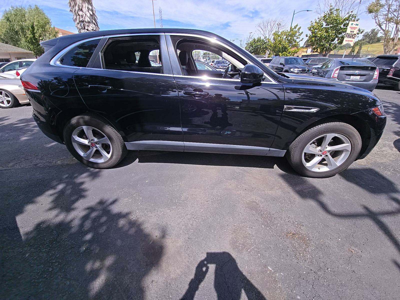 2019 Jaguar F-PACE 25t AWD