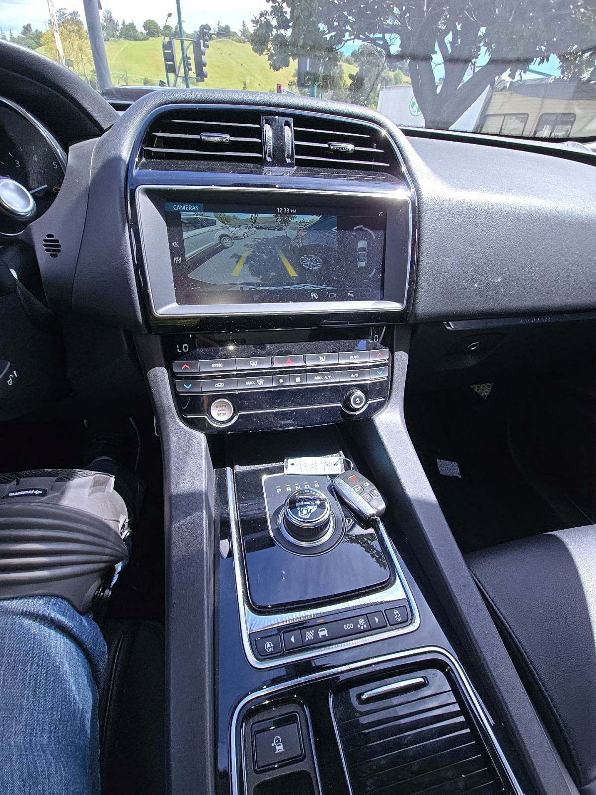 2019 Jaguar F-PACE 25t AWD