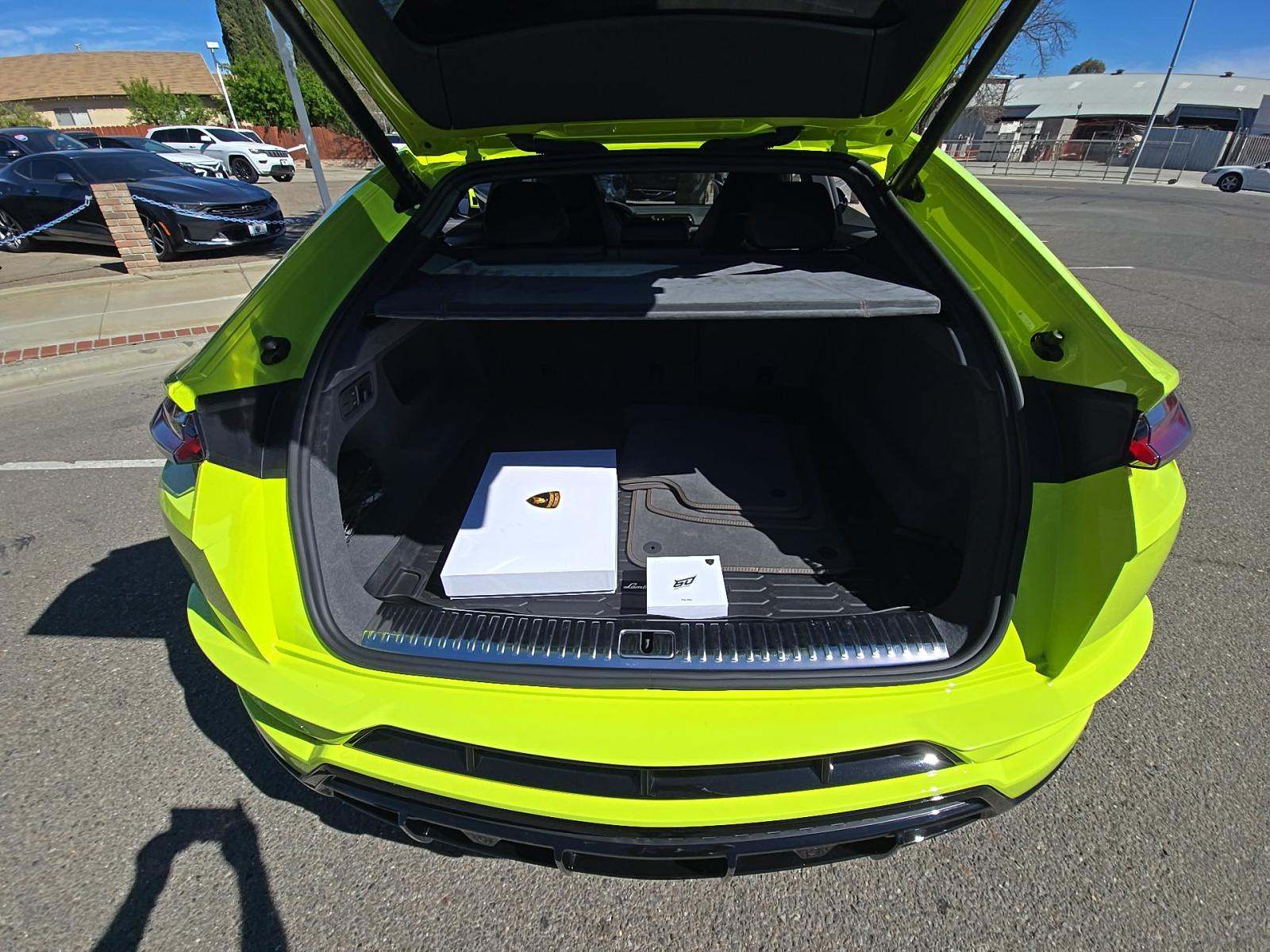 2023 Lamborghini Urus S AWD