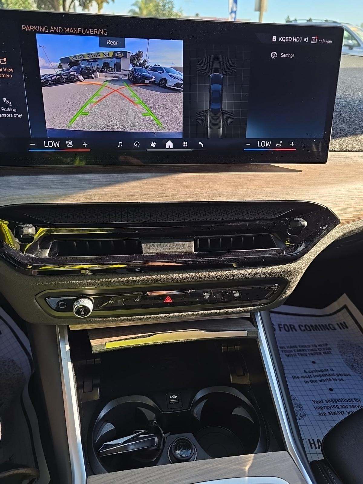 2025 BMW 3 Series 330i RWD