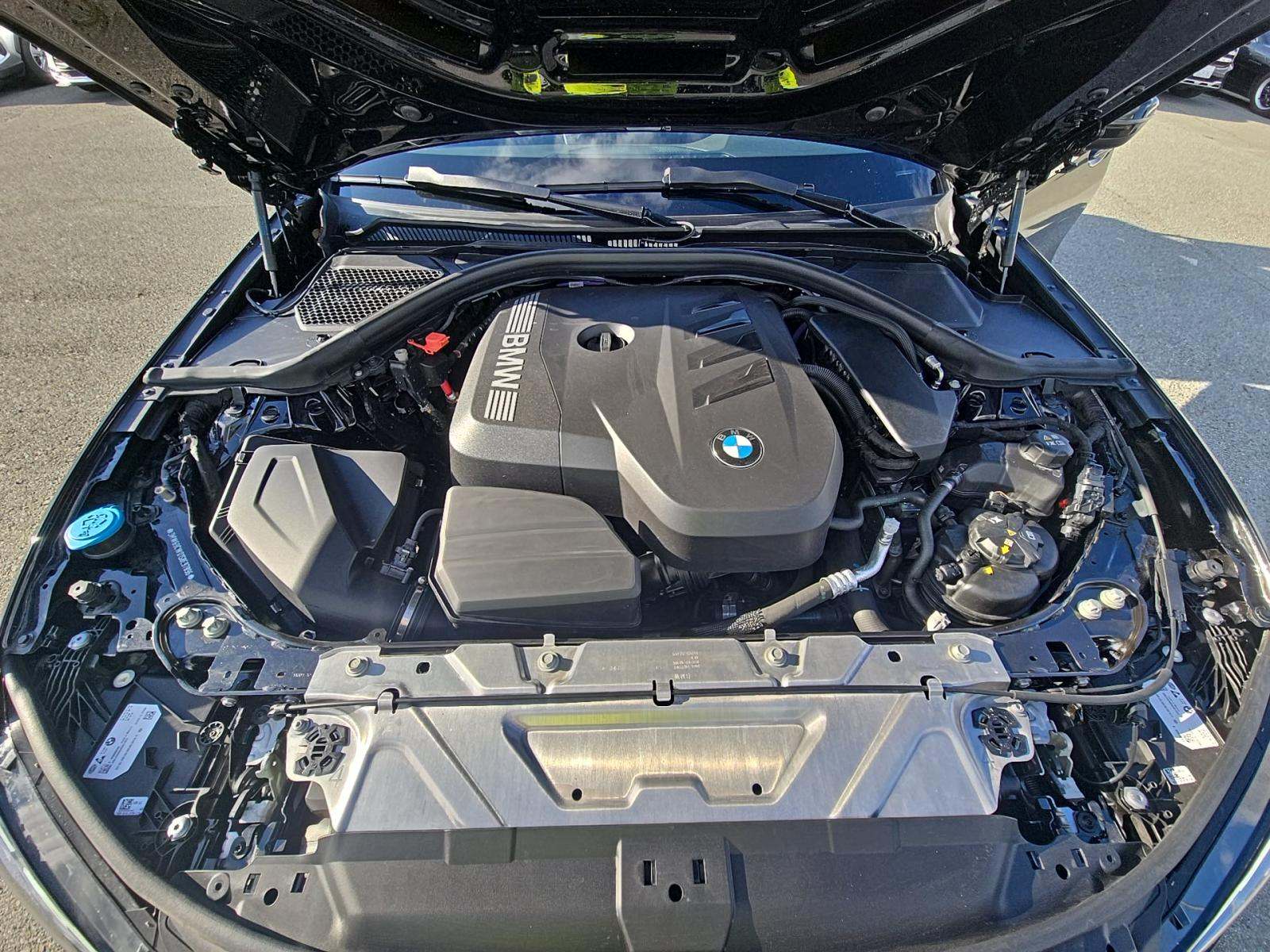 2025 BMW 3 Series 330i RWD