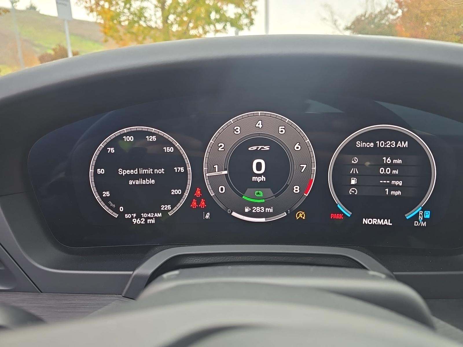 2025 Porsche 911 Carrera GTS RWD