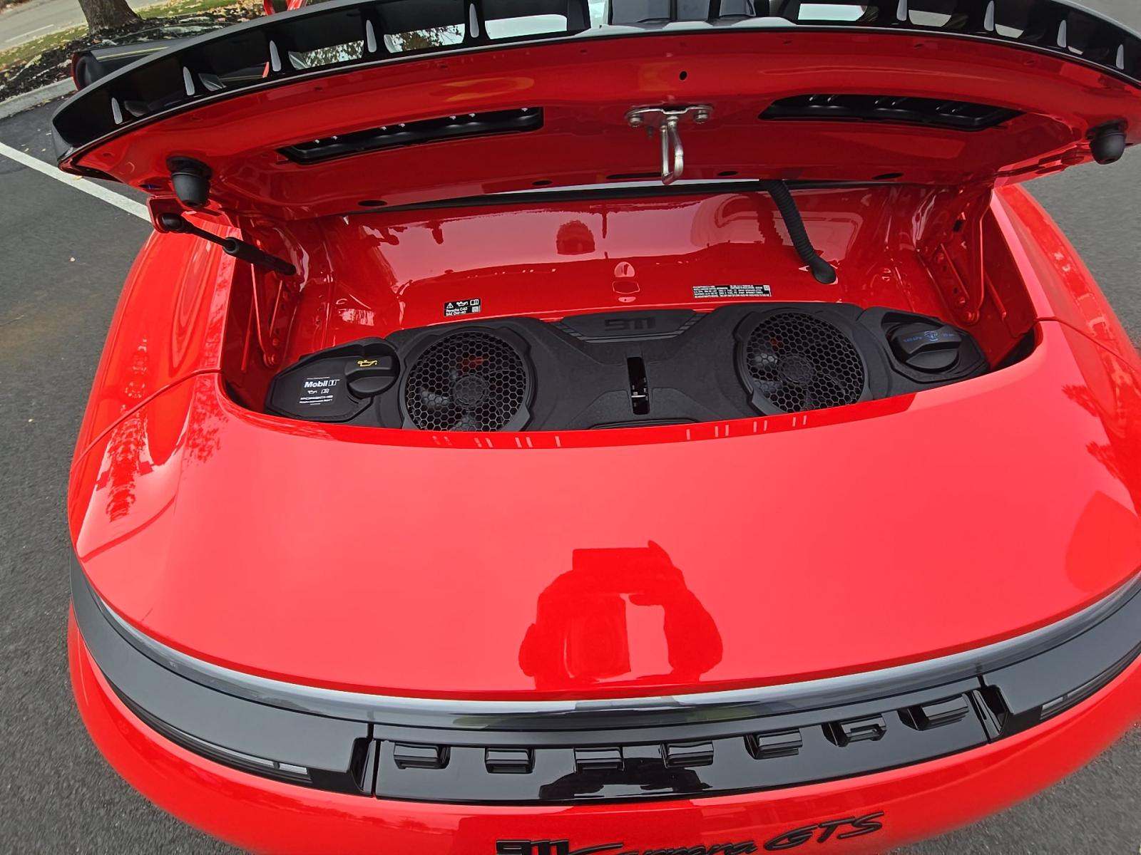 2025 Porsche 911 Carrera GTS RWD