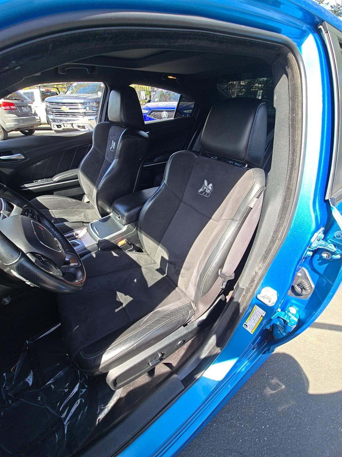 DODGE CHALLENGER - 2