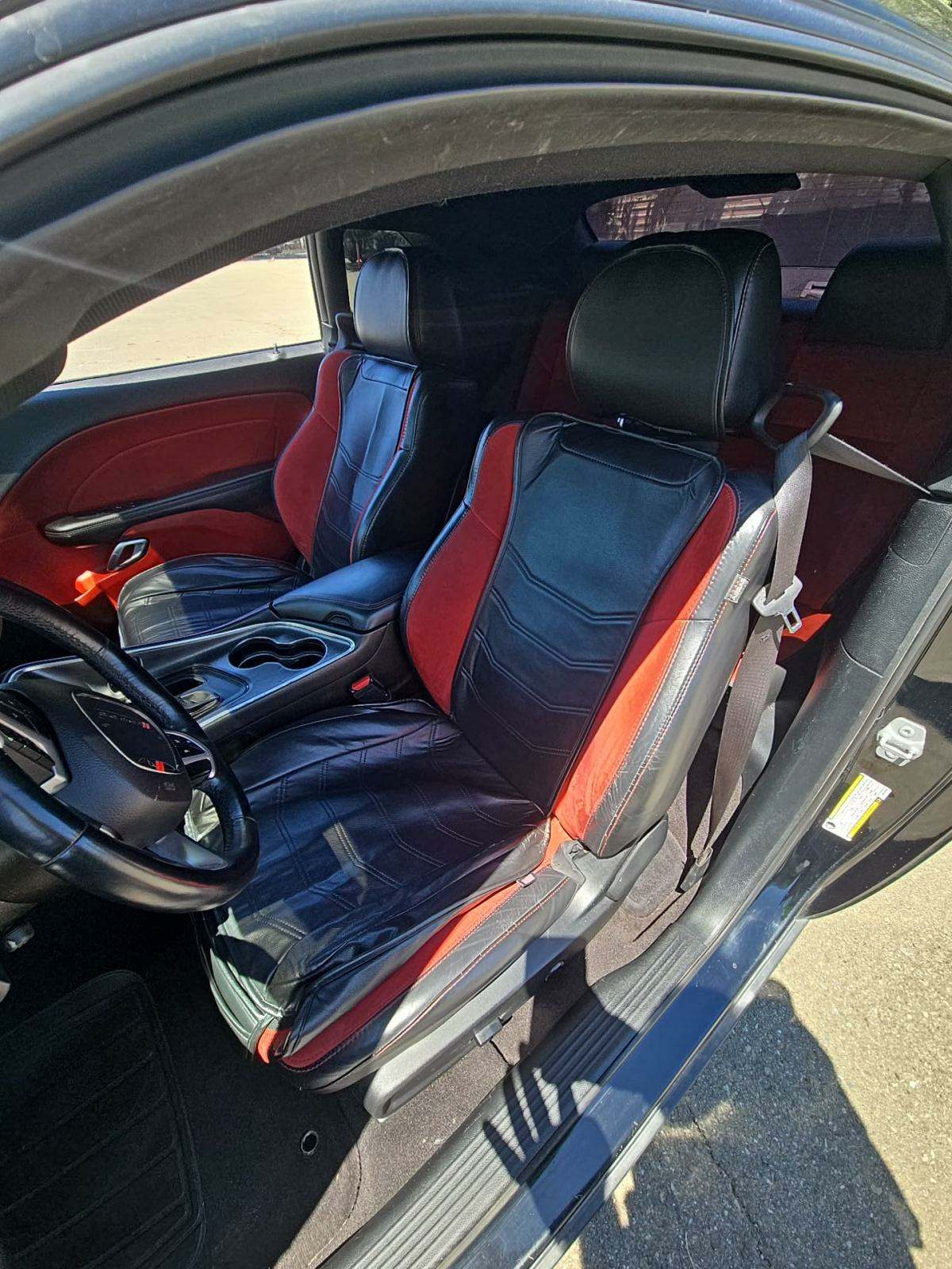 2018 Dodge Challenger SXT Plus RWD