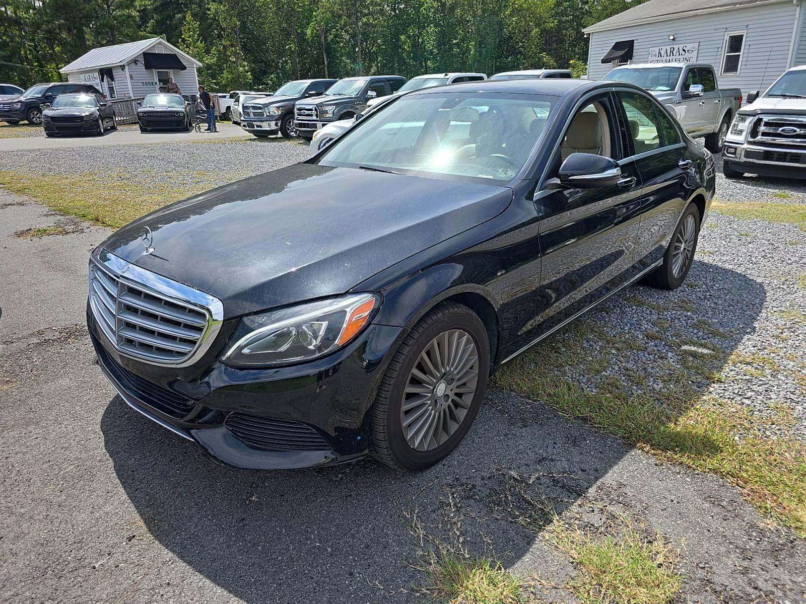 2015 Mercedes-Benz C 300 4MATIC Sedan w/Luxury Pkg