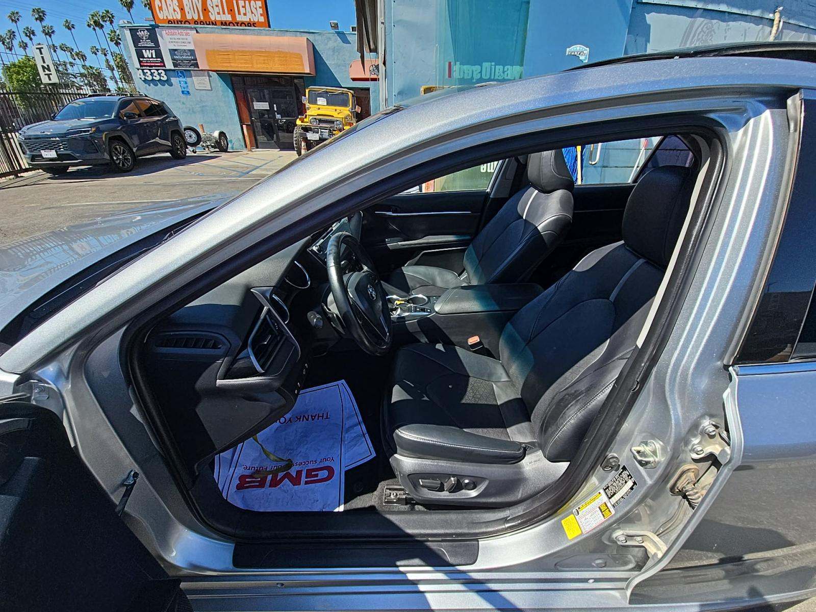 2019 Toyota Camry XSE FWD